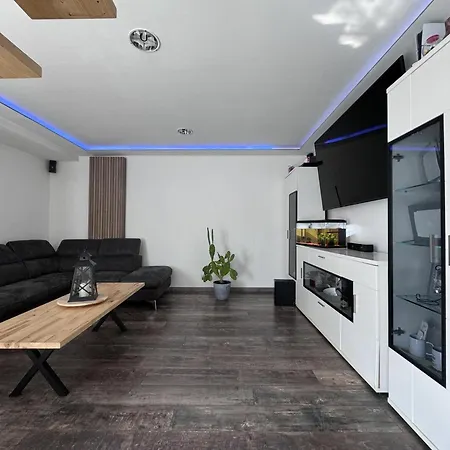 Vakantiehuis House Near Le Mans Circuit With